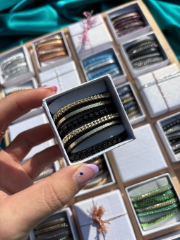 Speedy jewels dark gold